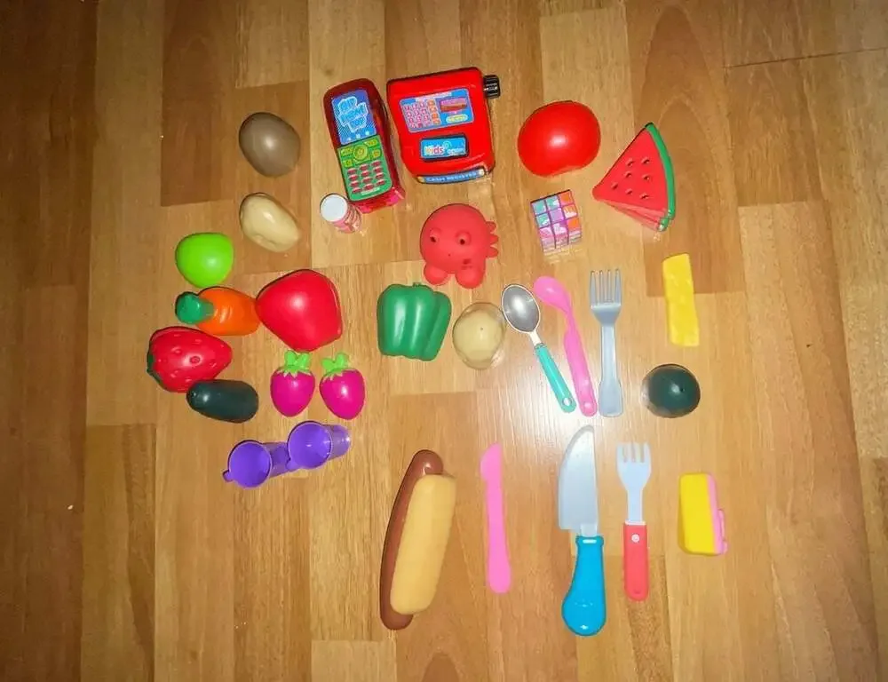 Mixed Lot of Plastic Pretend Play Food, Kitchen Utensils, and Cash Register Toy